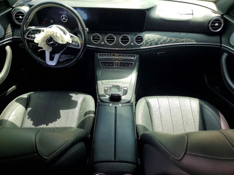 63705476 :رقم المزاد ، W1KZF8DB3LA836762 vin ، 2020 Mercedes-benz E مزاد بيع