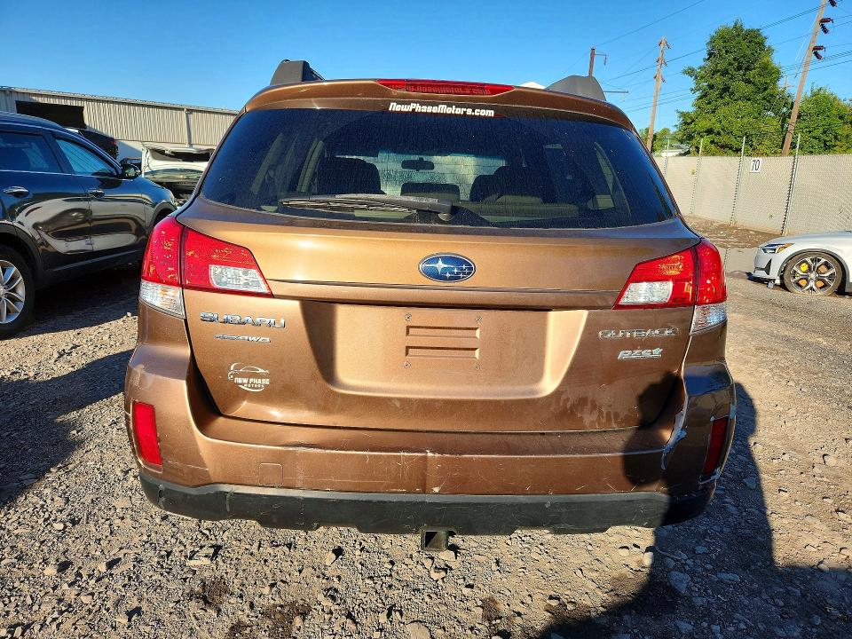 65866526 :رقم المزاد ، 4S4BRBCC8B3358265 vin ، 2011 Subaru Outback مزاد بيع