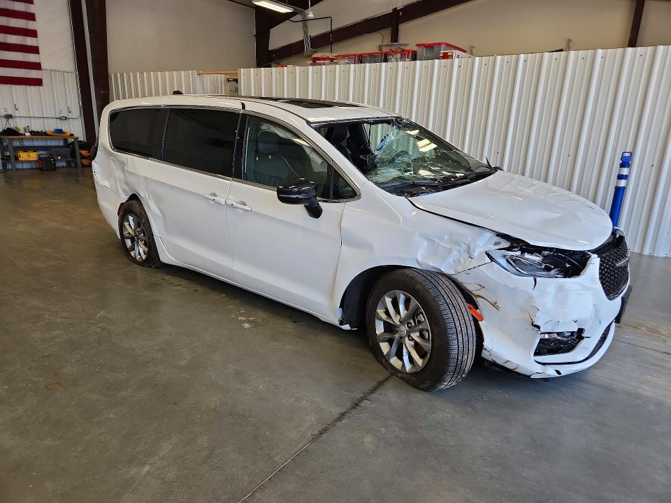 Продаж на аукціоні авто 2026 Chrysler Pacifica, vin: 2C4RC1GG5TR177578, номер лоту: 64551646
