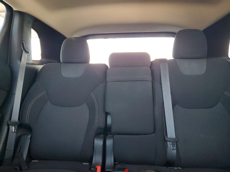 Auction sale of the 2017 Jeep Cherokee, vin: 1C4PJMCB2HW615044, lot number: 64296236