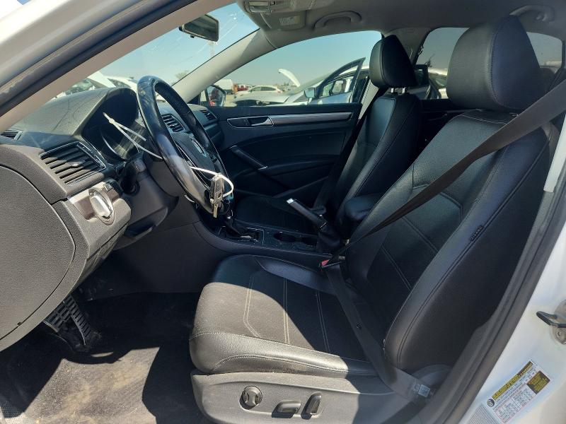 2017 Volkswagen Passat მანქანა იყიდება აუქციონზე, vin: 1VWDT7A31HC072312, აუქციონის ნომერი: 64464216