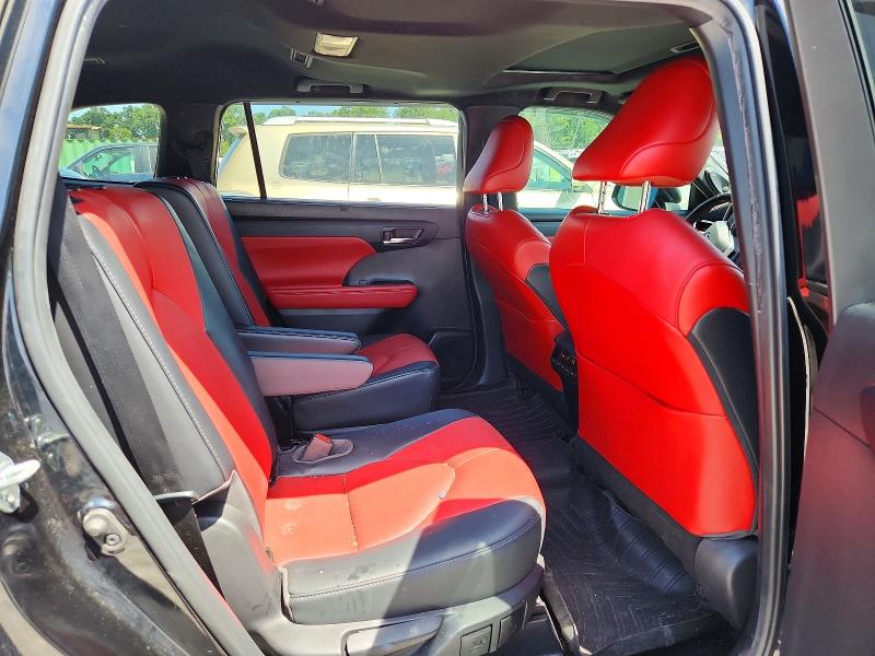 Продаж на аукціоні авто 2022 Toyota Highlander, vin: 5TDJZRAH0NS111591, номер лоту: 65052836
