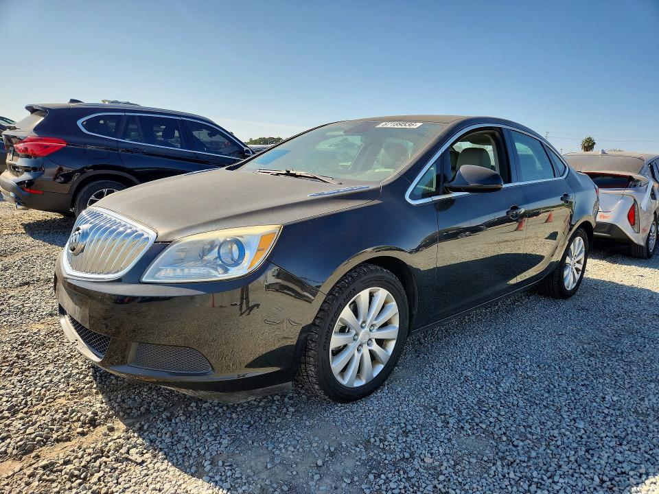 67189536 :رقم المزاد ، 1G4PP5SK6F4209603 vin ، 2015 Buick Verano مزاد بيع