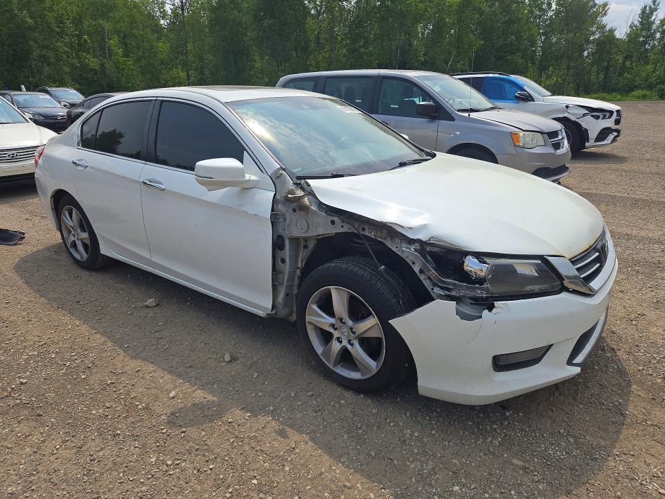 2015 Honda Accord მანქანა იყიდება აუქციონზე, vin: 1HGCR2F87FA803131, აუქციონის ნომერი: 64102416