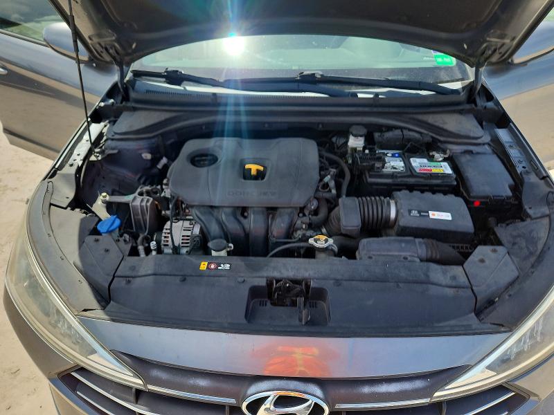 65713006 :رقم المزاد ، 5NPD84LF8KH479680 vin ، 2019 Hyundai Elantra مزاد بيع