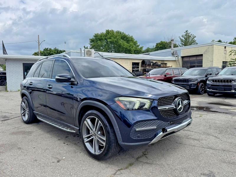 Продажа на аукционе авто 2022 Mercedes-benz Gle, vin: 4JGFB4JB3NA745902, номер лота: 63618966