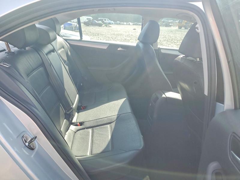 2013 Volkswagen Jetta მანქანა იყიდება აუქციონზე, vin: 3VWDP7AJXDM359210, აუქციონის ნომერი: 65874406