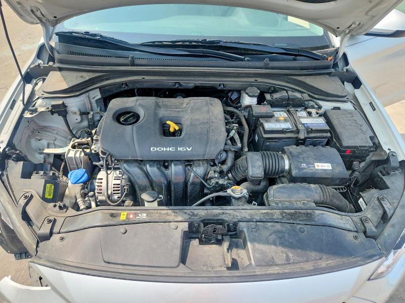 2017 Hyundai Elantra მანქანა იყიდება აუქციონზე, vin: 5NPD84LF9HH050086, აუქციონის ნომერი: 63779216