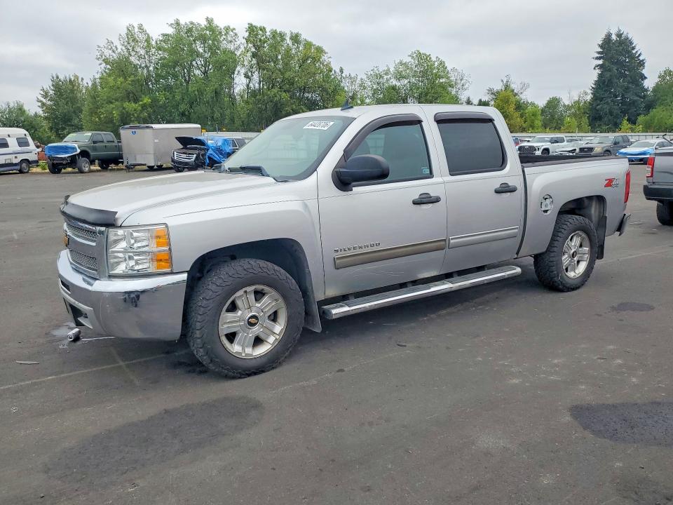 64428706 :رقم المزاد ، 1GCPKSE77CF225057 vin ، 2012 Chevrolet Silverado مزاد بيع