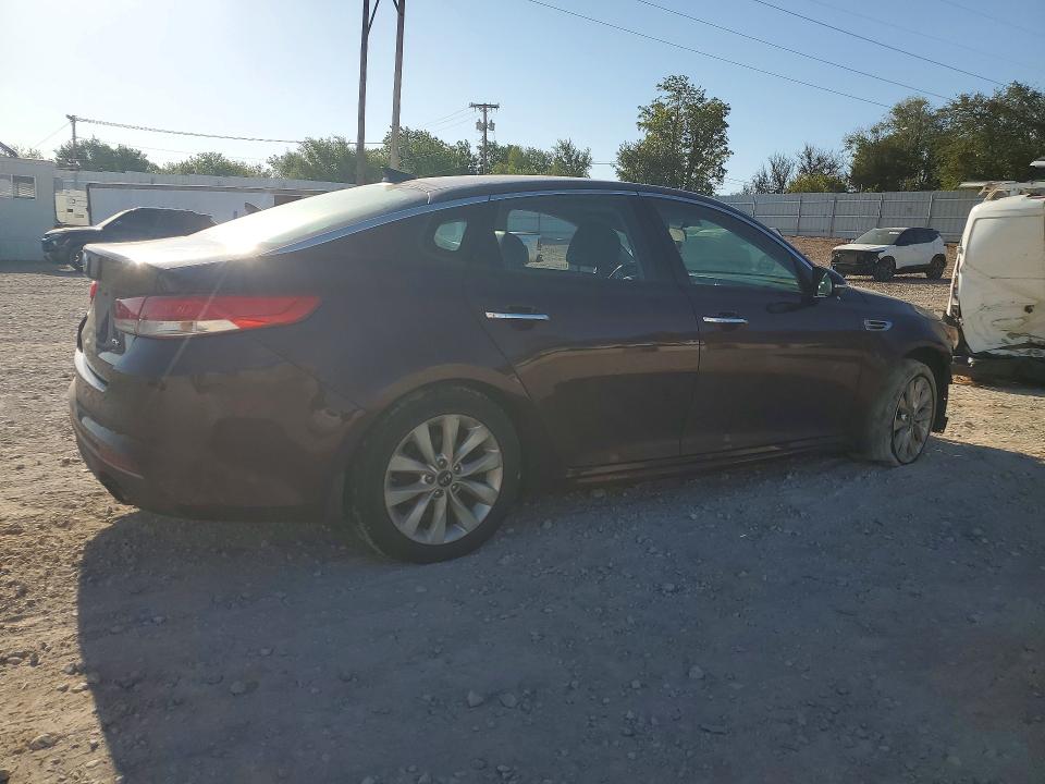 Продажа на аукционе авто 2018 Kia Optima, vin: 5XXGU4L31JG211451, номер лота: 62509456
