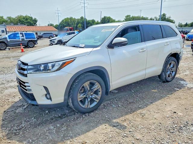 Продажа на аукционе авто 2018 Toyota Highlander, vin: 5TDDZRFH5JS826513, номер лота: 64695036