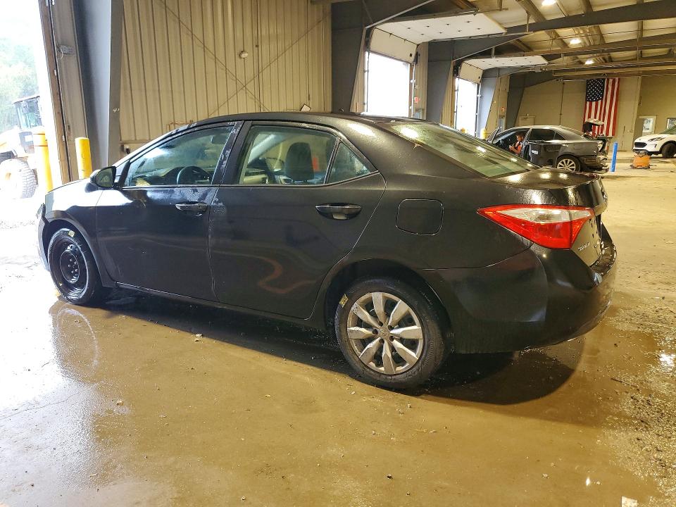 66765726 :رقم المزاد ، 2T1BURHE4FC235405 vin ، 2015 Toyota Corolla مزاد بيع