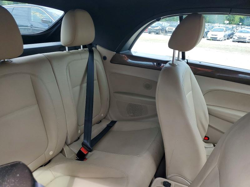 2013 Volkswagen Beetle მანქანა იყიდება აუქციონზე, vin: 3VW5X7AT5DM823929, აუქციონის ნომერი: 66184956