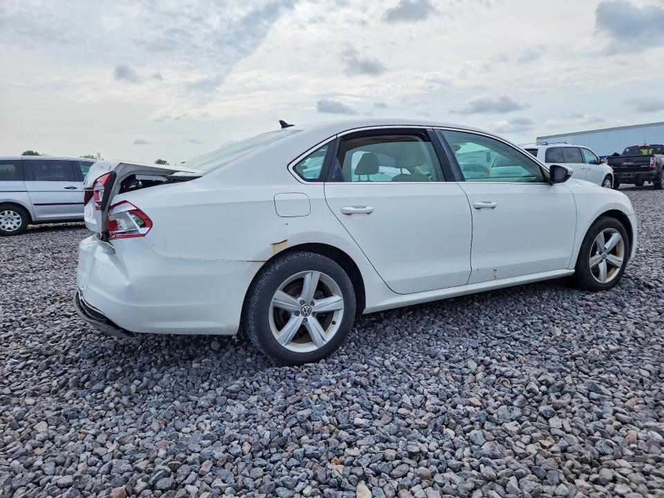2012 Volkswagen Passat მანქანა იყიდება აუქციონზე, vin: 1VWBH7A37CC090010, აუქციონის ნომერი: 65691786