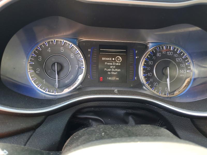 2015 Chrysler 200 მანქანა იყიდება აუქციონზე, vin: 1C3CCCAB7FN603873, აუქციონის ნომერი: 64225286
