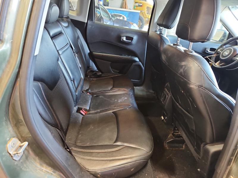 64388646 :رقم المزاد ، 3C4NJDBB1JT479915 vin ، 2018 Jeep Compass مزاد بيع