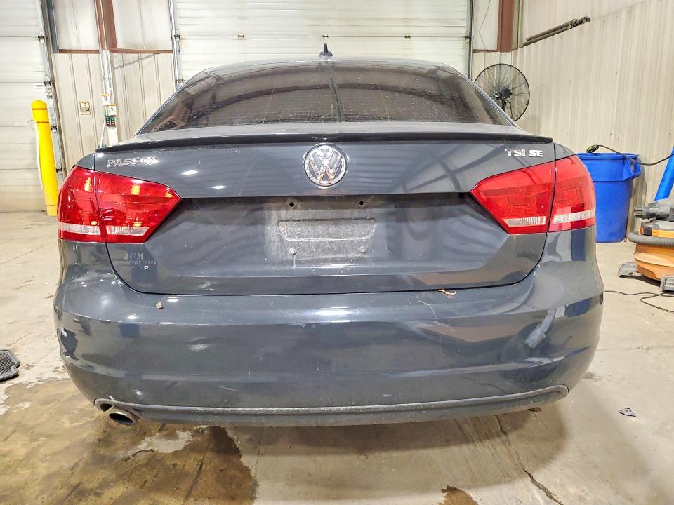 Продажа на аукционе авто 2015 Volkswagen Passat, vin: 1VWBT7A32FC106536, номер лота: 63018346