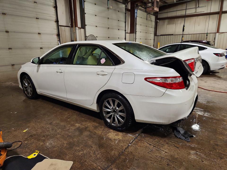 Aukcja sprzedaży 2016 Toyota Camry, vin: 4T1BF1FK4GU173069, numer aukcji: 64216886