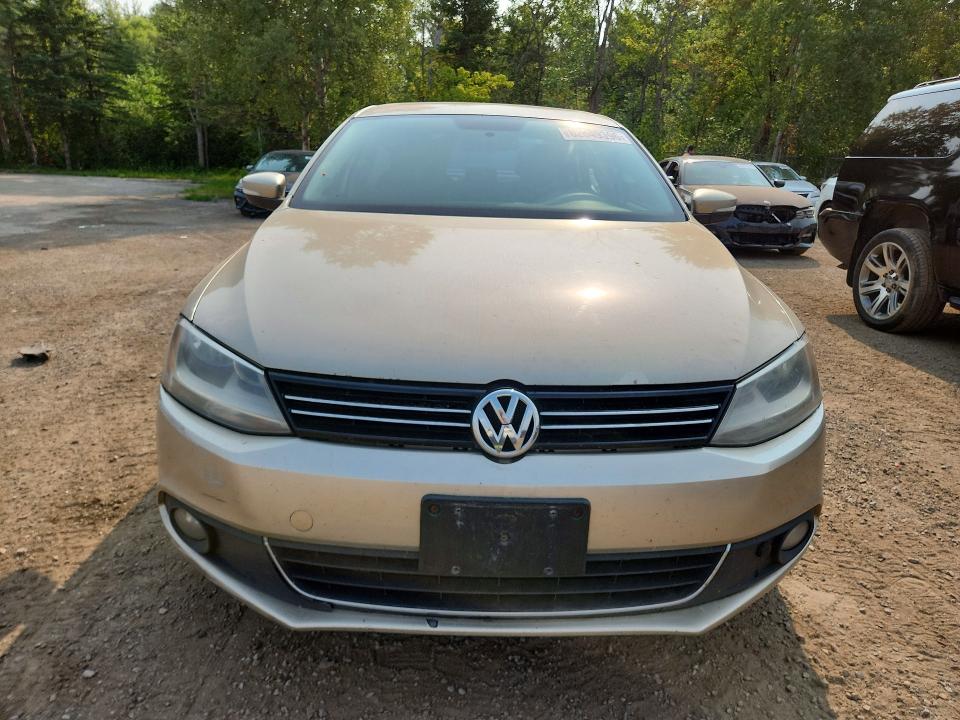2013 Volkswagen Jetta მანქანა იყიდება აუქციონზე, vin: 3VWDL7AJ8DM283756, აუქციონის ნომერი: 62649396