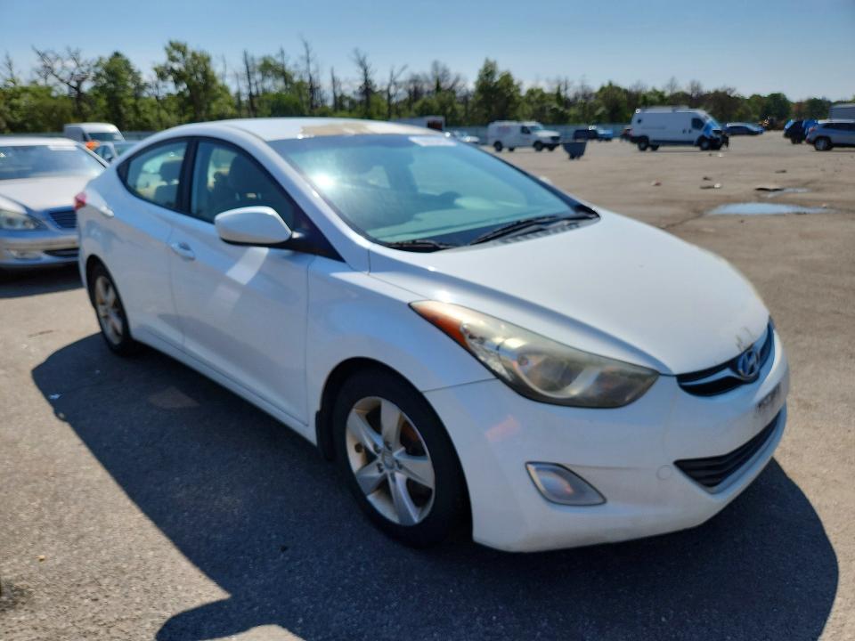 2013 Hyundai Elantra მანქანა იყიდება აუქციონზე, vin: 5NPDH4AE3DH383470, აუქციონის ნომერი: 66020496