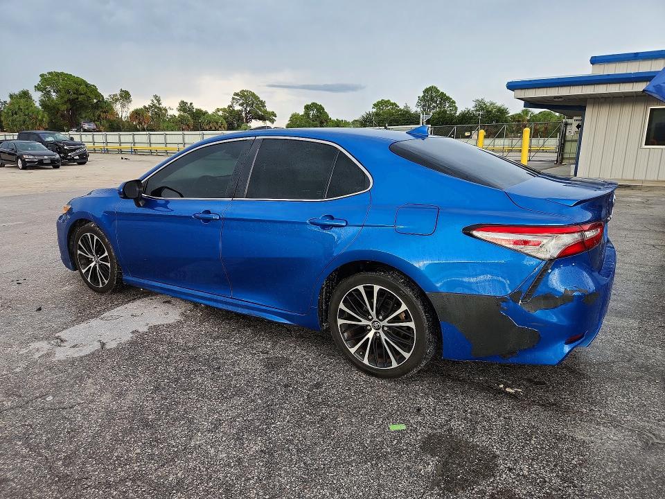 2019 Toyota Camry მანქანა იყიდება აუქციონზე, vin: 4T1B11HK8KU233956, აუქციონის ნომერი: 66926866