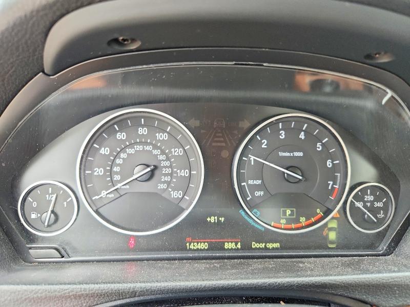 2015 Bmw 328 მანქანა იყიდება აუქციონზე, vin: WBA3B5C54FP654492, აუქციონის ნომერი: 64637026