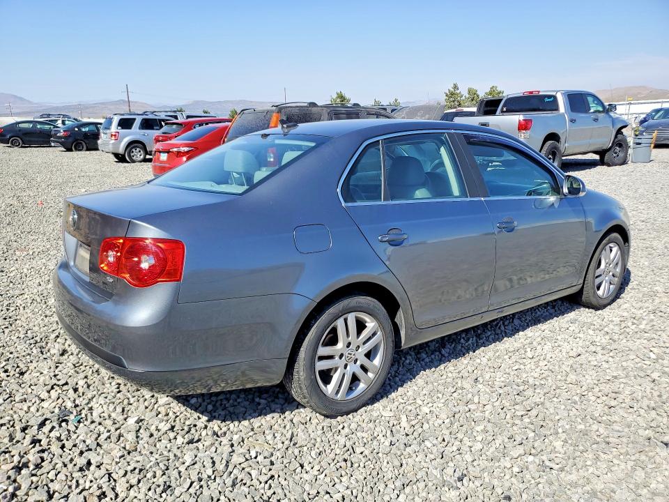 2007 Volkswagen Jetta მანქანა იყიდება აუქციონზე, vin: 3VWDF71K67M134945, აუქციონის ნომერი: 63953116