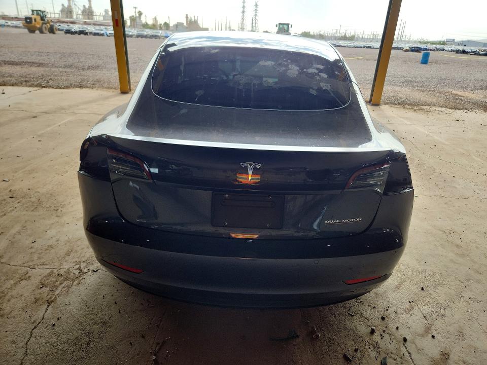 65924936 :رقم المزاد ، 5YJ3E1EC8NF113663 vin ، 2022 Tesla Model 3 مزاد بيع