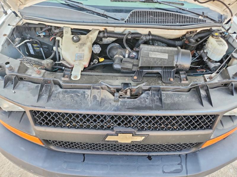 65841926 :رقم المزاد ، 1GCWGFFA4B1129770 vin ، 2011 Chevrolet Express 2500 مزاد بيع