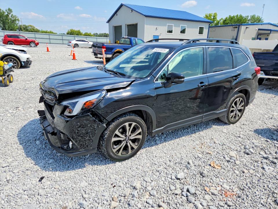 64323026 :رقم المزاد ، JF2SKAPC2NH485227 vin ، 2022 Subaru Forester مزاد بيع
