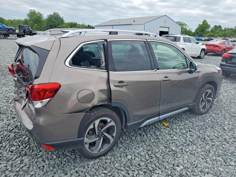 Продажа на аукционе авто 2022 Subaru Forester, vin: JF2SKARC8NH405913, номер лота: 64012306