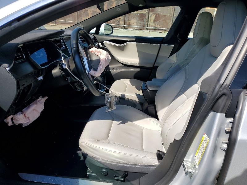 66072116 :رقم المزاد ، 5YJSA1E24GF153739 vin ، 2016 Tesla Model S مزاد بيع