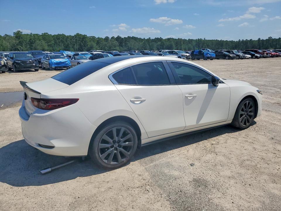 65605626 :رقم المزاد ، 3MZBPACM3PM383395 vin ، 2023 Mazda 3 مزاد بيع