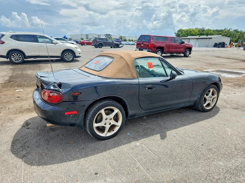 2001 Mazda Mx-5 Miata მანქანა იყიდება აუქციონზე, vin: JM1NB353810214157, აუქციონის ნომერი: 63765316