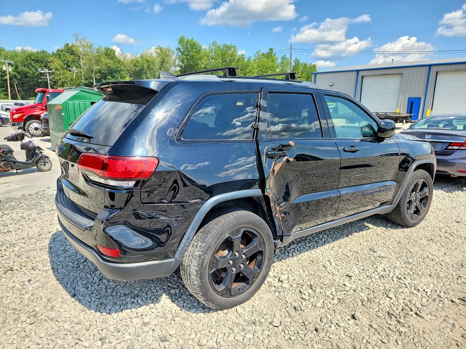 Продажа на аукционе авто 2018 Jeep Grand Cherokee, vin: 1C4RJFAG0JC479569, номер лота: 65018236