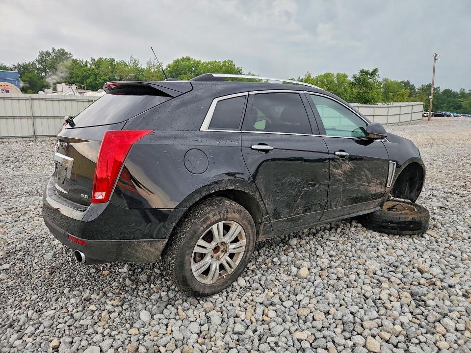 64552756 :رقم المزاد ، 3GYFNBE39FS575462 vin ، 2015 Cadillac Srx مزاد بيع