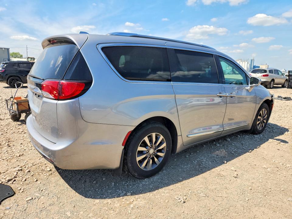 2019 Chrysler Pacifica მანქანა იყიდება აუქციონზე, vin: 2C4RC1EG4KR594336, აუქციონის ნომერი: 65883946