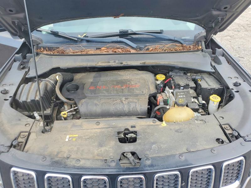 66057816 :رقم المزاد ، 3C4NJCAB7JT255043 vin ، 2018 Jeep Compass مزاد بيع