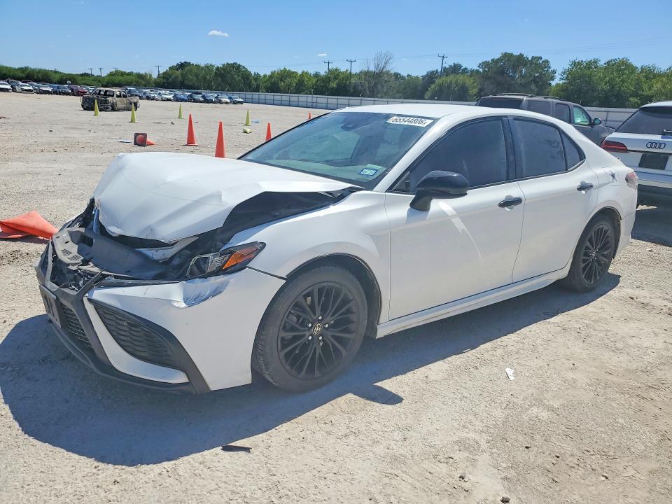 Aukcja sprzedaży 2021 Toyota Camry, vin: 4T1G11AK4MU425250, numer aukcji: 65544806