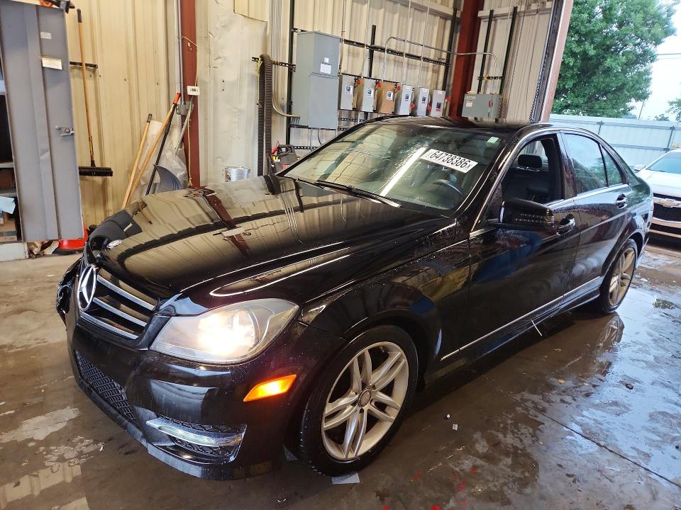 Продажа на аукционе авто 2014 Mercedes-benz C, vin: WDDGF8AB3EG177349, номер лота: 64738386