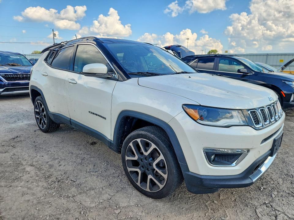 66255626 :رقم المزاد ، 3C4NJDCB5JT245145 vin ، 2018 Jeep Compass مزاد بيع