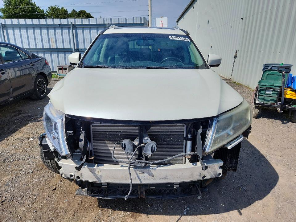 64841206 :رقم المزاد ، 5N1AR2MM6FC605887 vin ، 2015 Nissan Pathfinder مزاد بيع