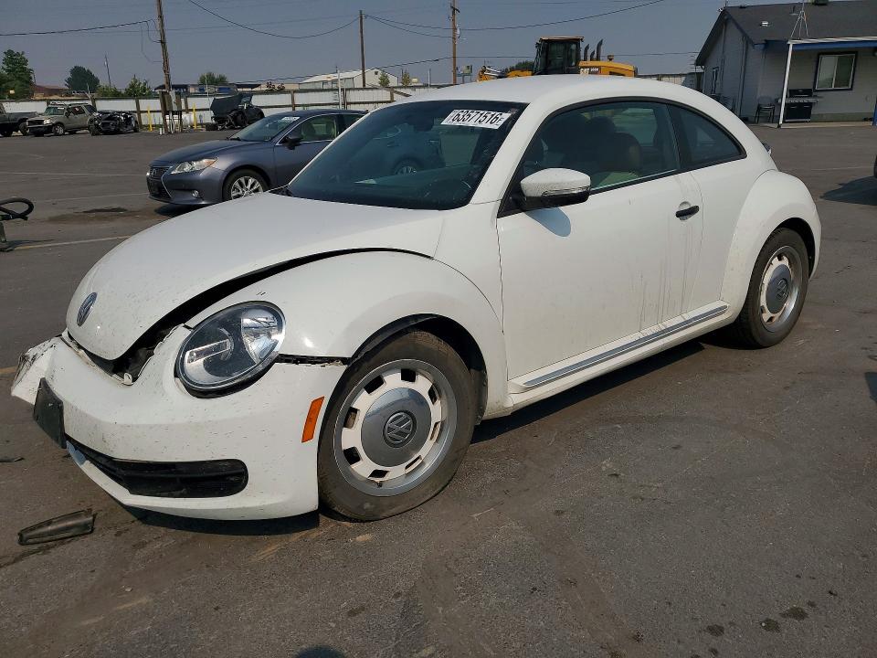 Auction sale of the 2015 Volkswagen Beetle, vin: 3VWF17AT3FM655829, lot number: 63571516