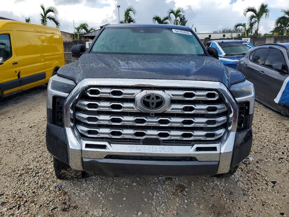 2022 Toyota Tundra მანქანა იყიდება აუქციონზე, vin: 5TFLA5DB4NX014310, აუქციონის ნომერი: 64105056