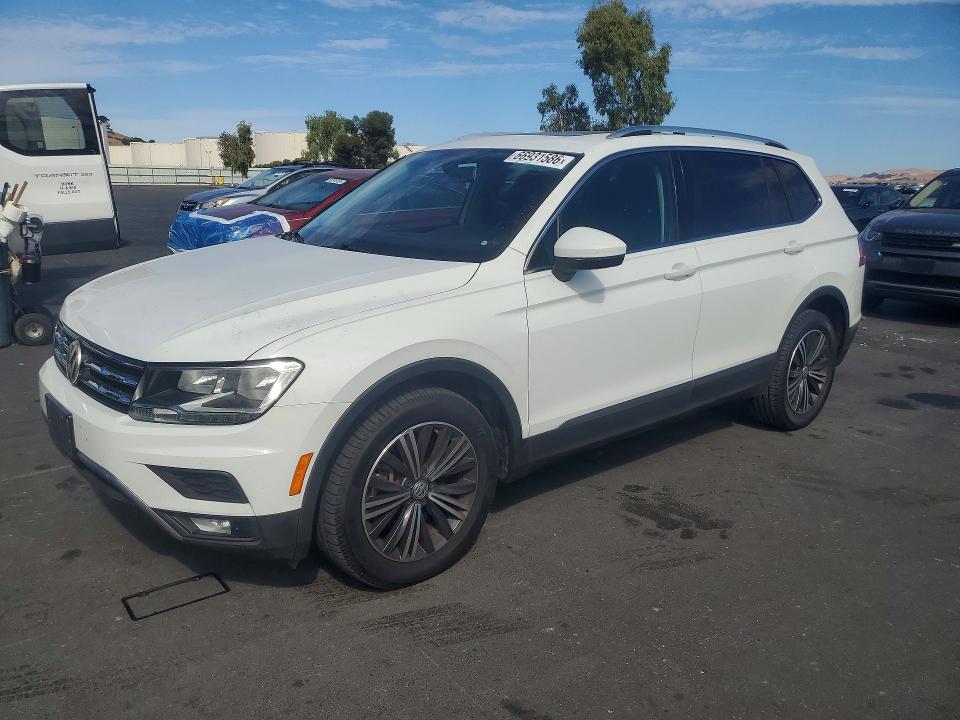 Auction sale of the 2018 Volkswagen Tiguan, vin: 3VV3B7AX3JM087324, lot number: 66931586