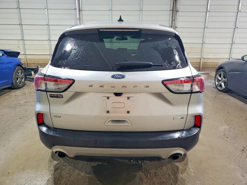 64030996 :رقم المزاد ، 1FMCU9G64LUA05727 vin ، 2020 Ford Escape مزاد بيع