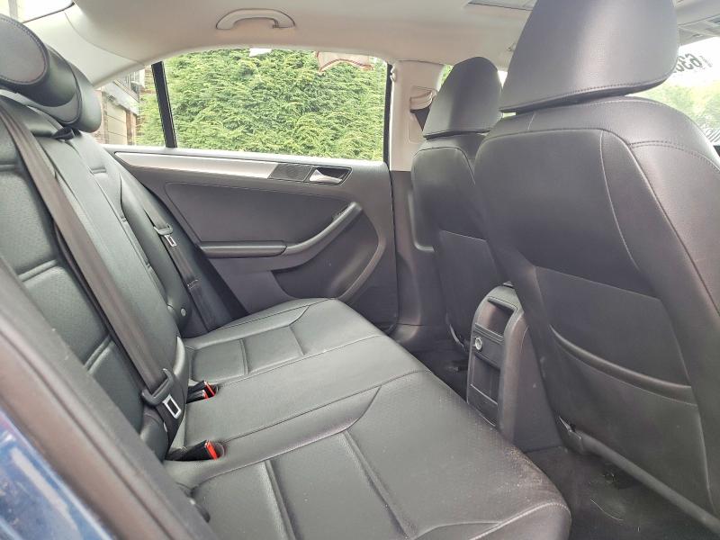 Продаж на аукціоні авто 2017 Volkswagen Jetta, vin: 3VWB67AJ4HM327109, номер лоту: 63829546