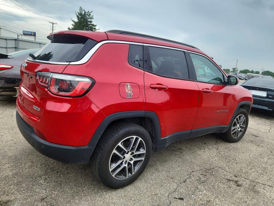 2017 Jeep Compass მანქანა იყიდება აუქციონზე, vin: 3C4NJDBB9HT692377, აუქციონის ნომერი: 64677846