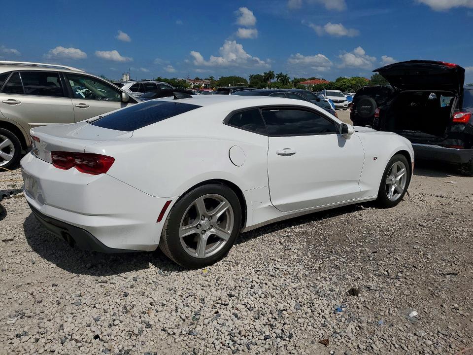 Продаж на аукціоні авто 2021 Chevrolet Camaro, vin: 1G1FB1RX1M0119359, номер лоту: 64985656
