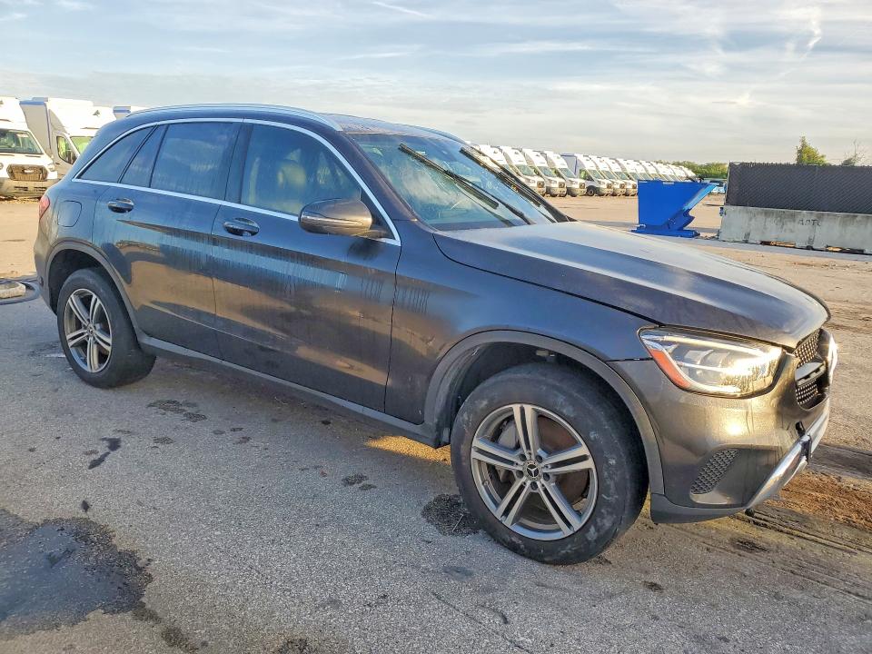 64260136 :رقم المزاد ، W1N0G8DB4LF779273 vin ، 2020 Mercedes-benz Glc مزاد بيع
